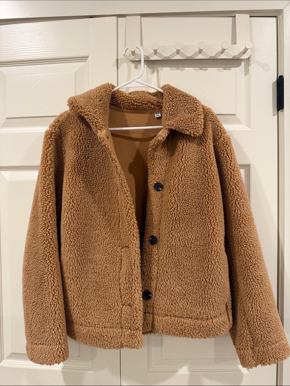 Uniqlo Teddy Fleece Jacket in Camel Brown